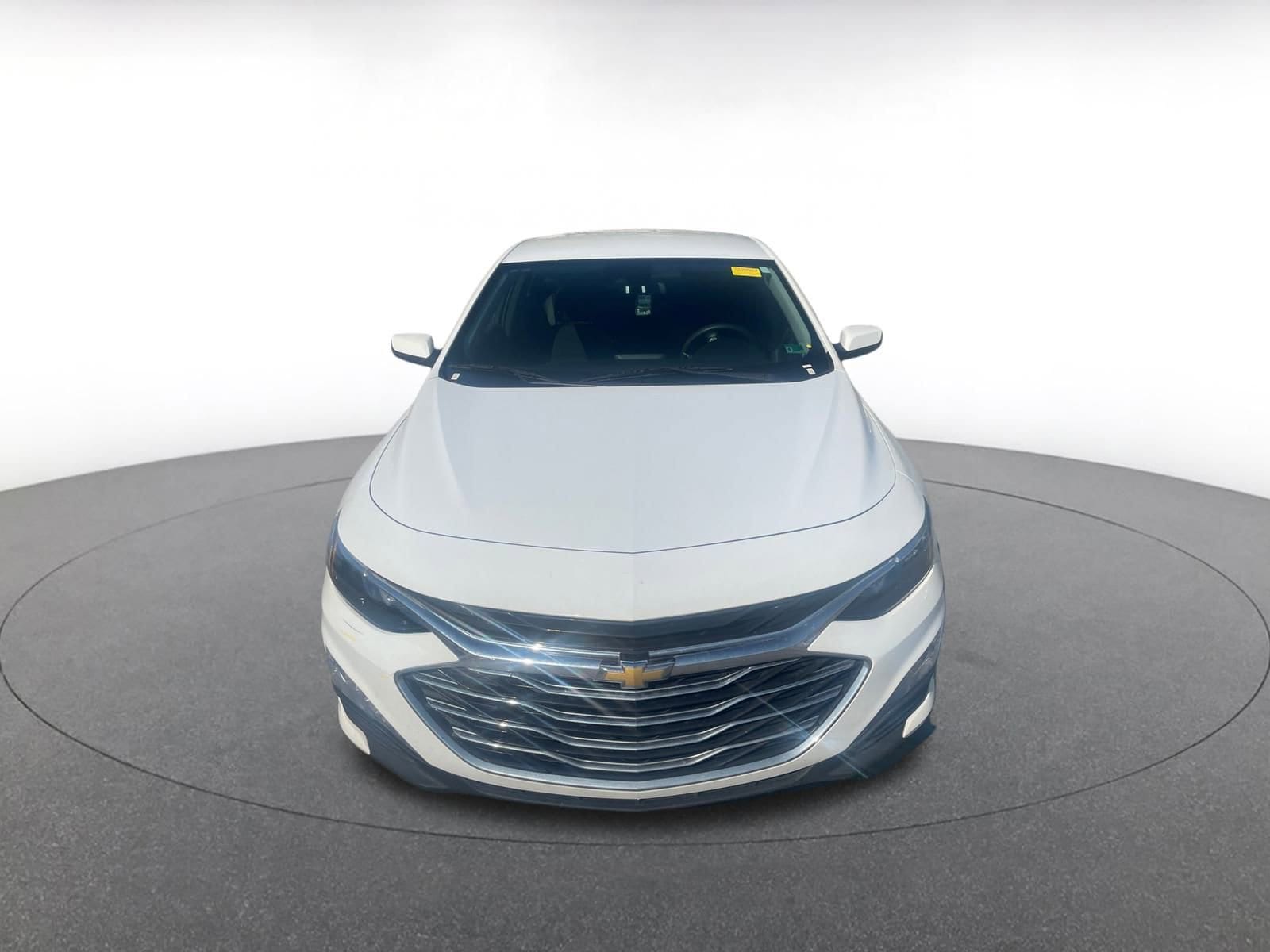 Thumbnail: 2023 Chevrolet Malibu - 2