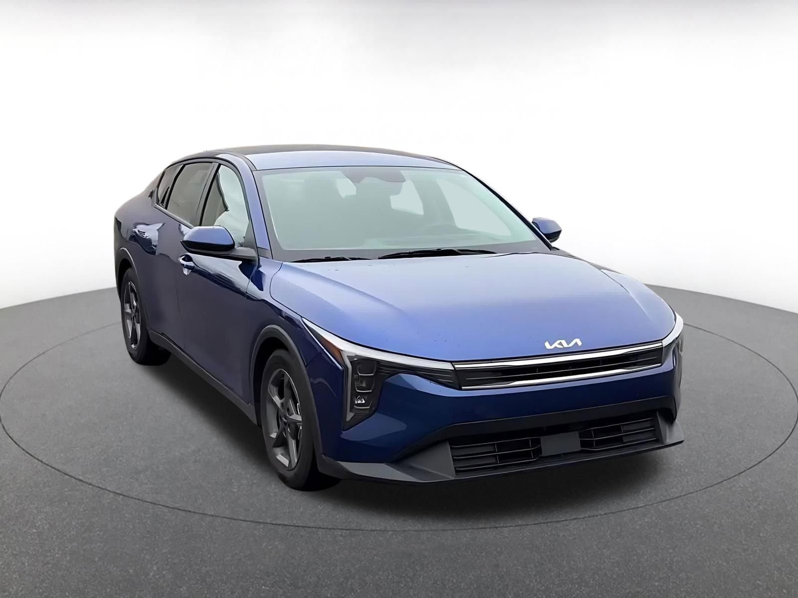 Thumbnail: 2025 Kia K4 - 3
