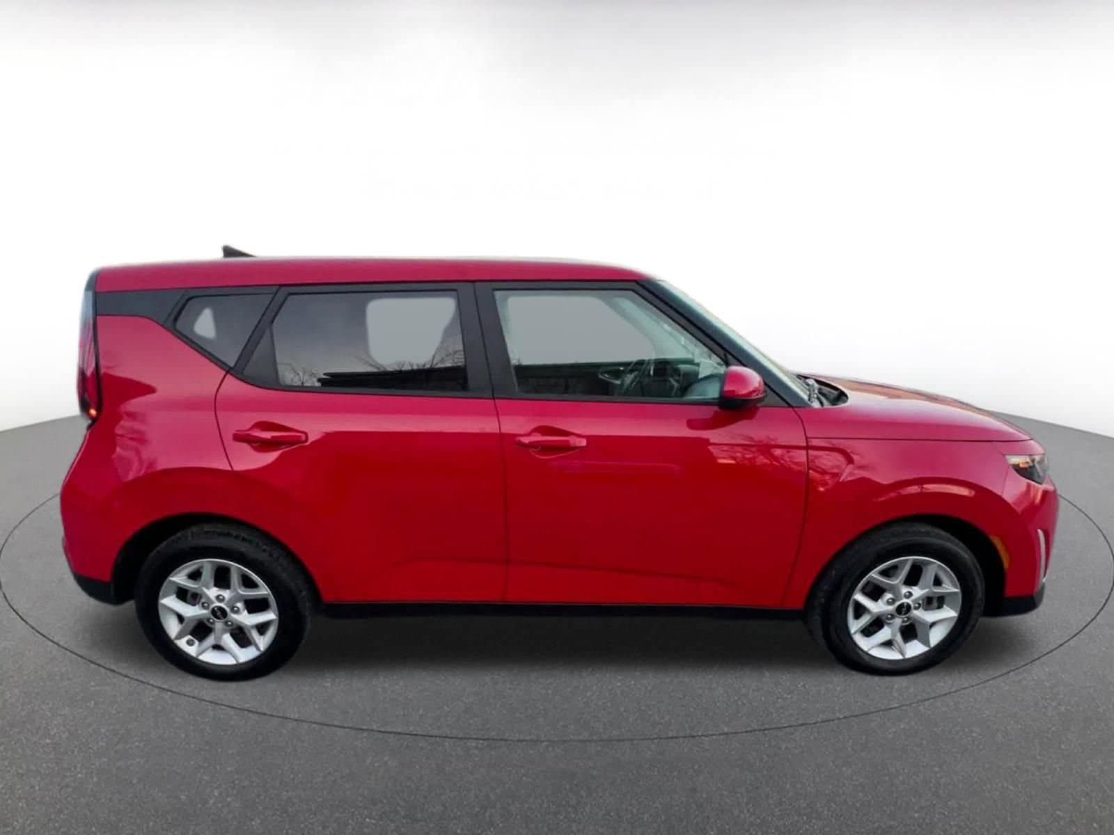 Thumbnail: 2025 Kia Soul - 16