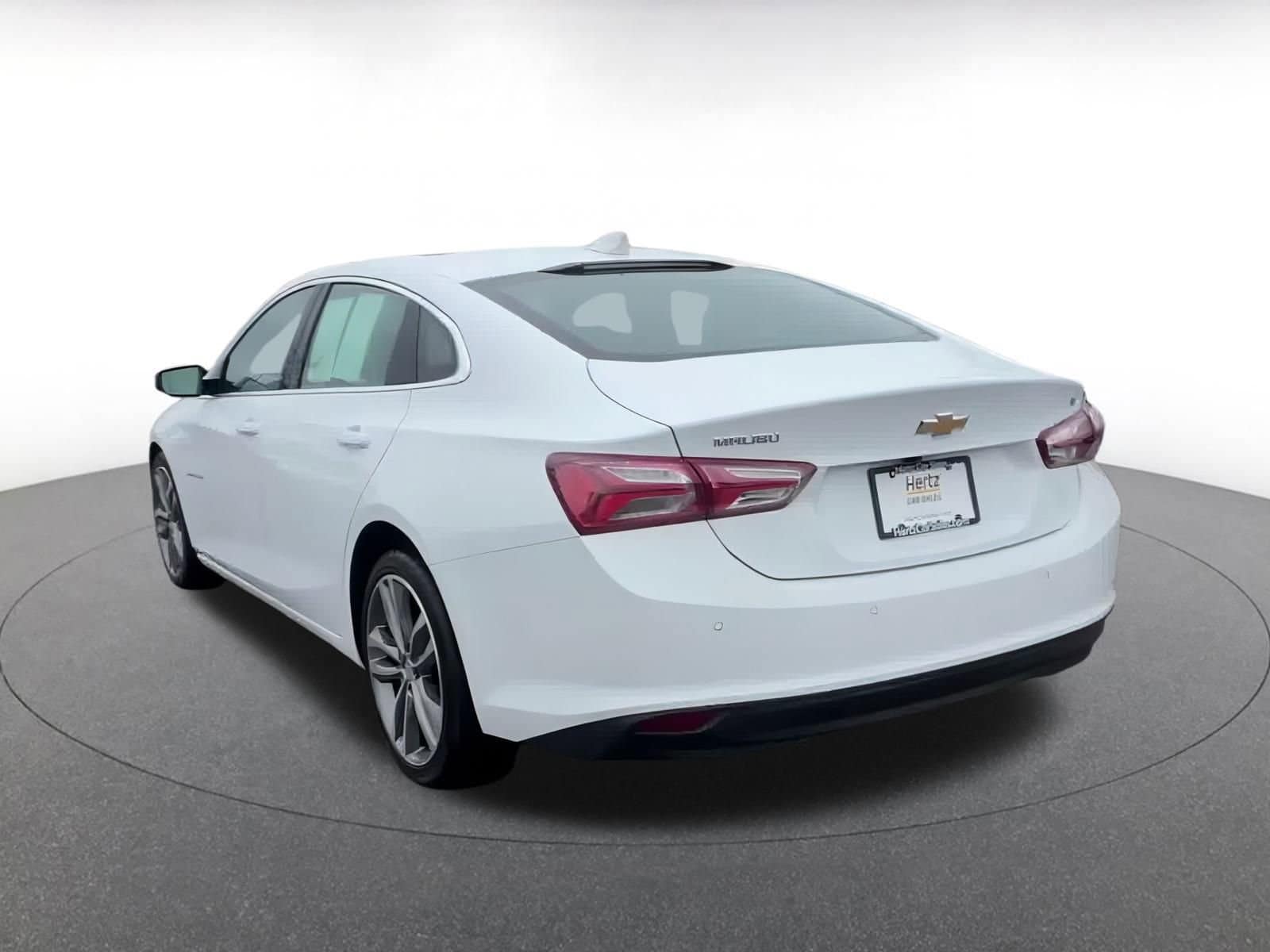Thumbnail: 2024 Chevrolet Malibu - 11