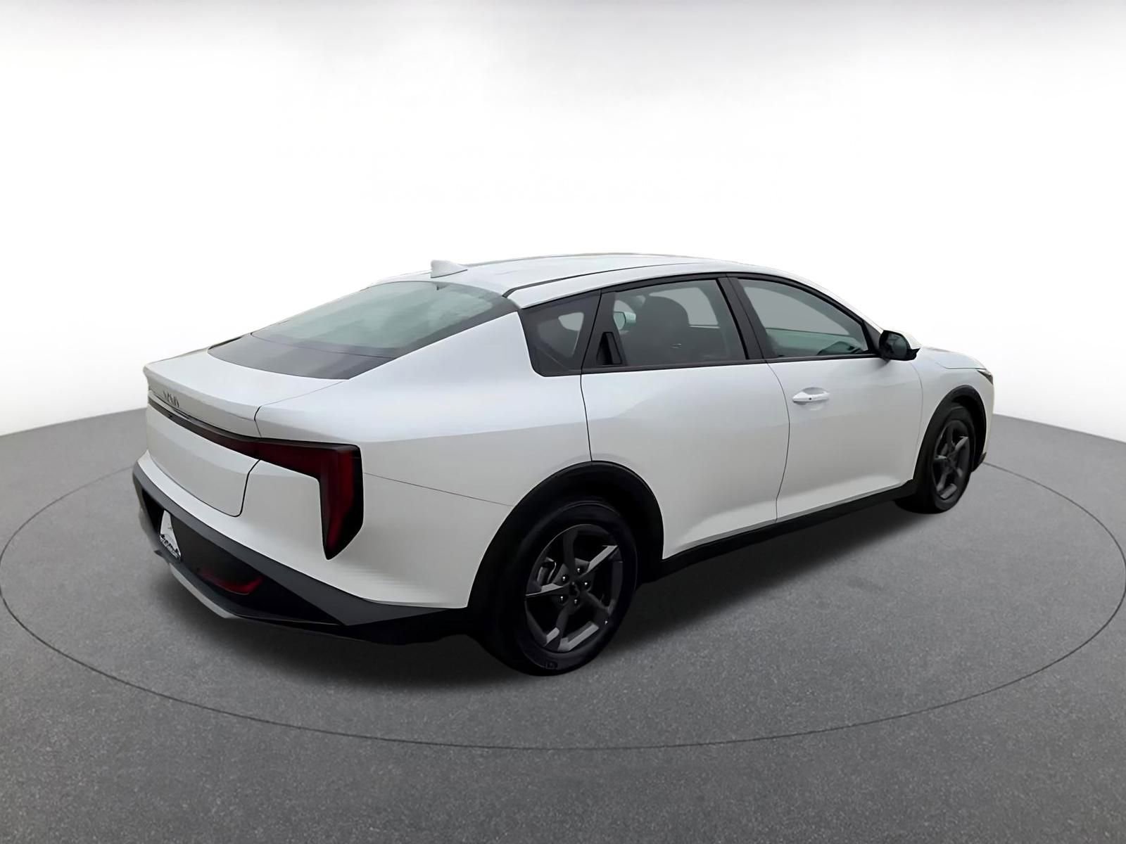 Thumbnail: 2025 Kia K4 - 14