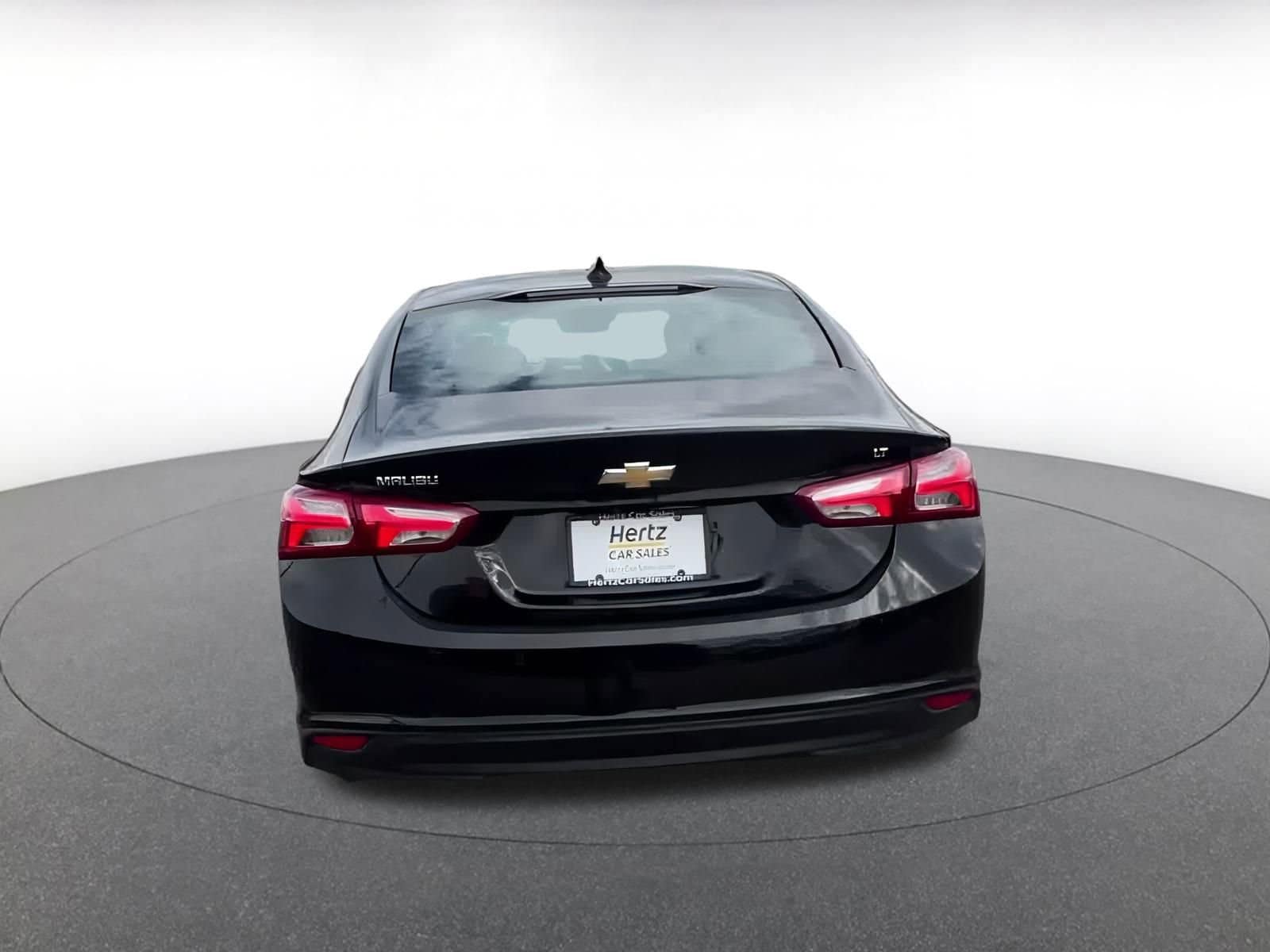 Thumbnail: 2024 Chevrolet Malibu - 12