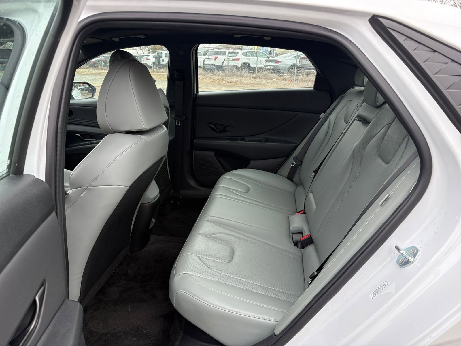 Thumbnail: 2025 Hyundai Elantra - 24