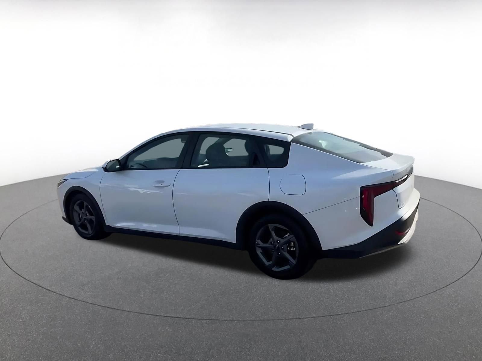 Thumbnail: 2025 Kia K4 - 10