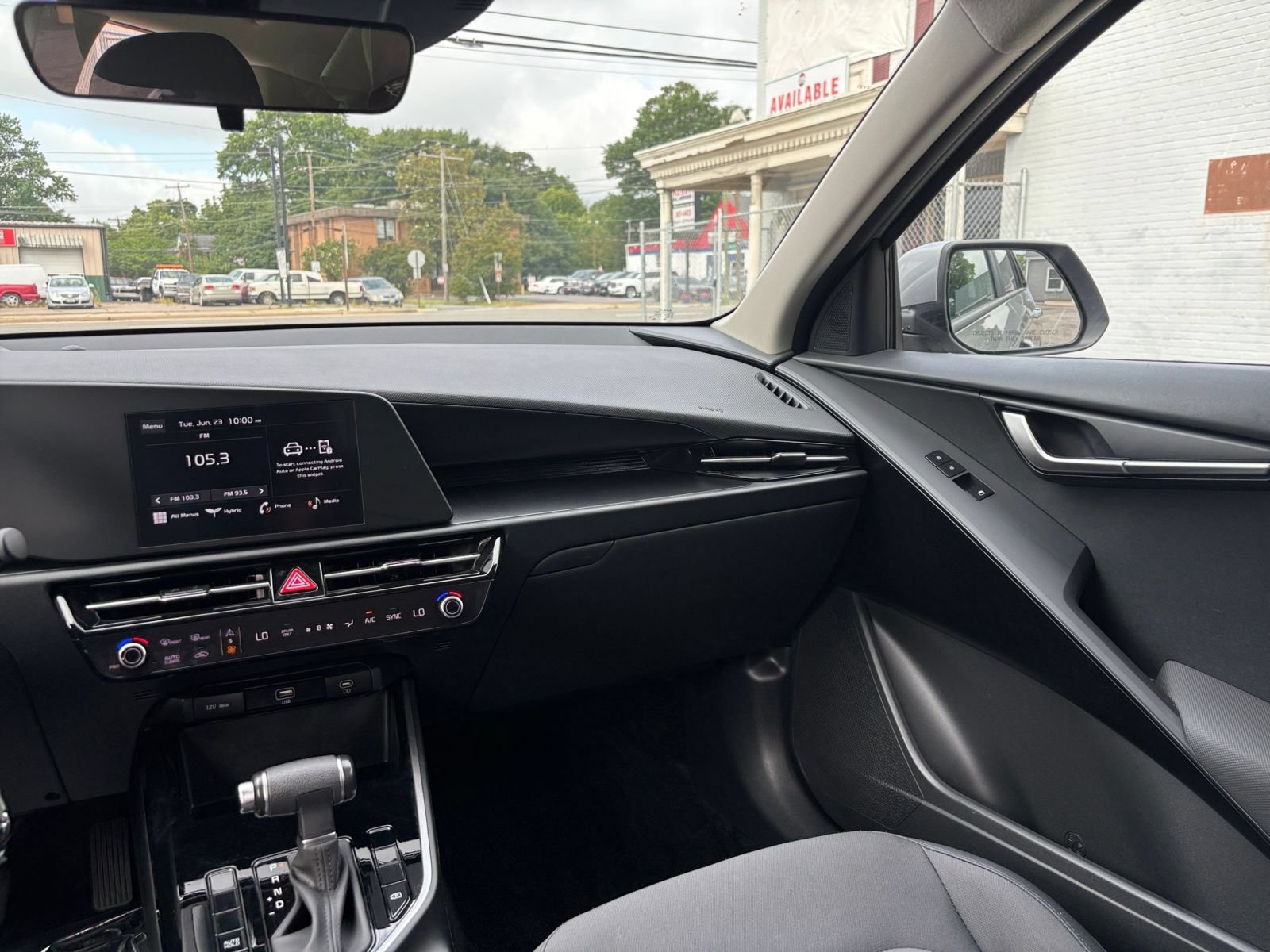 Thumbnail: 2026 Kia Niro - 34