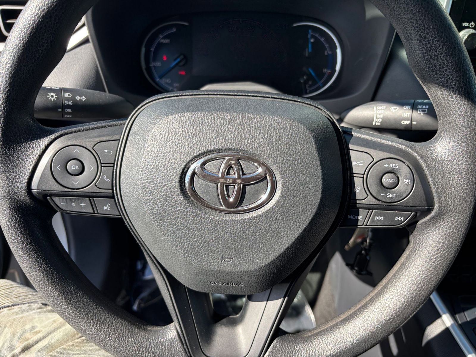 Thumbnail: 2025 Toyota RAV4 - 27