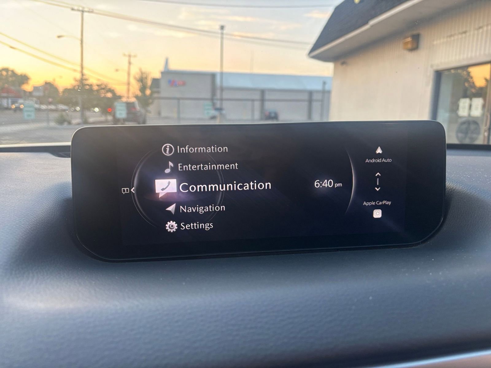 Thumbnail: 2025 Mazda CX-50 - 21