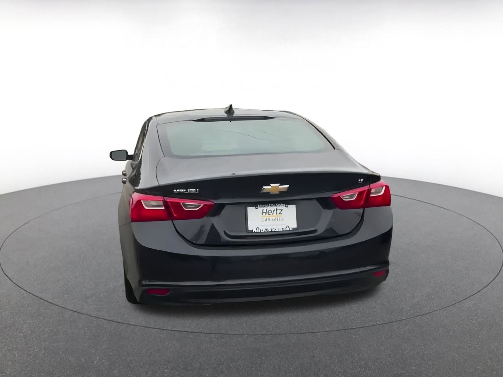 Thumbnail: 2023 Chevrolet Malibu - 12