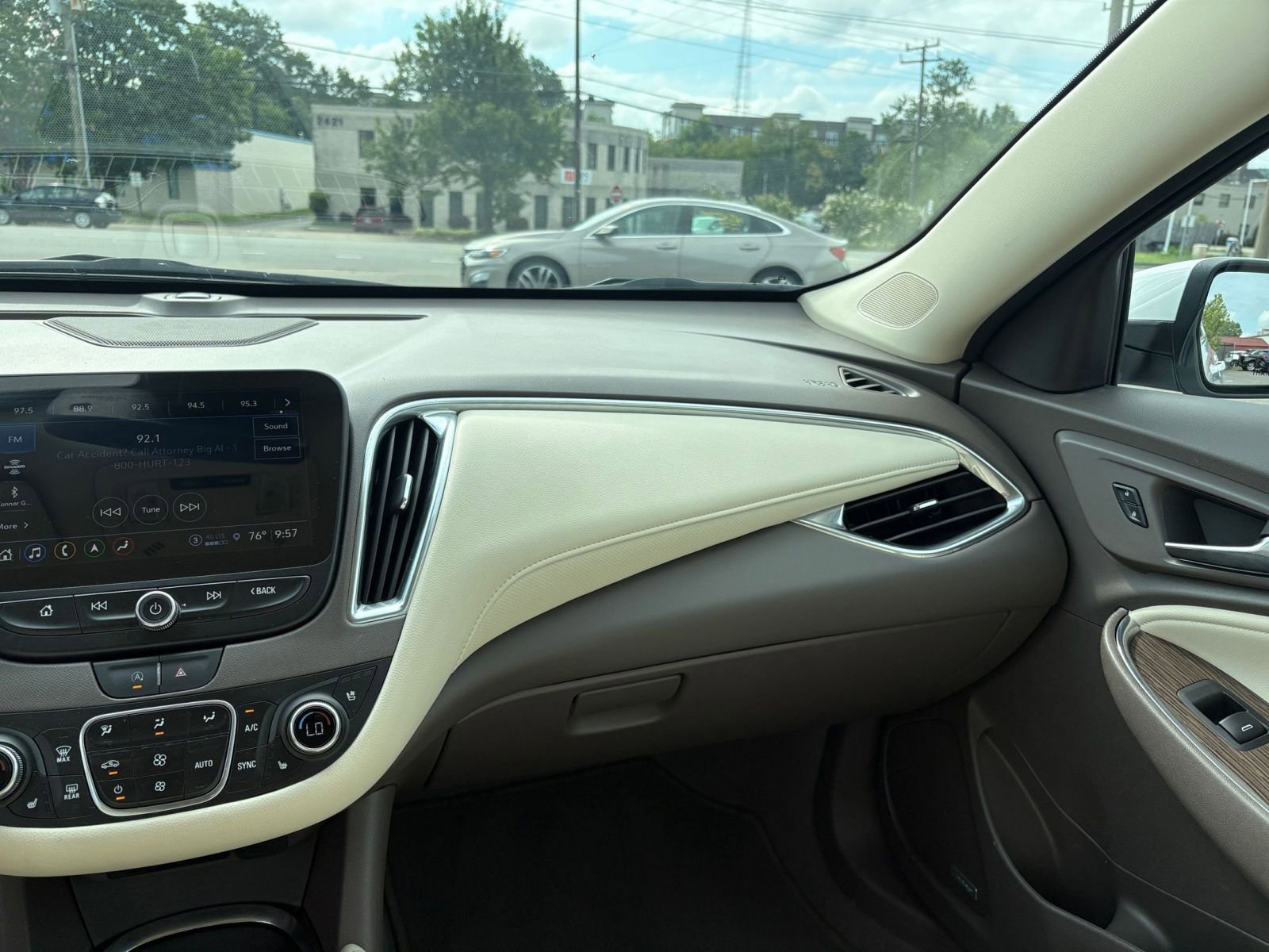 Thumbnail: 2024 Chevrolet Malibu - 35