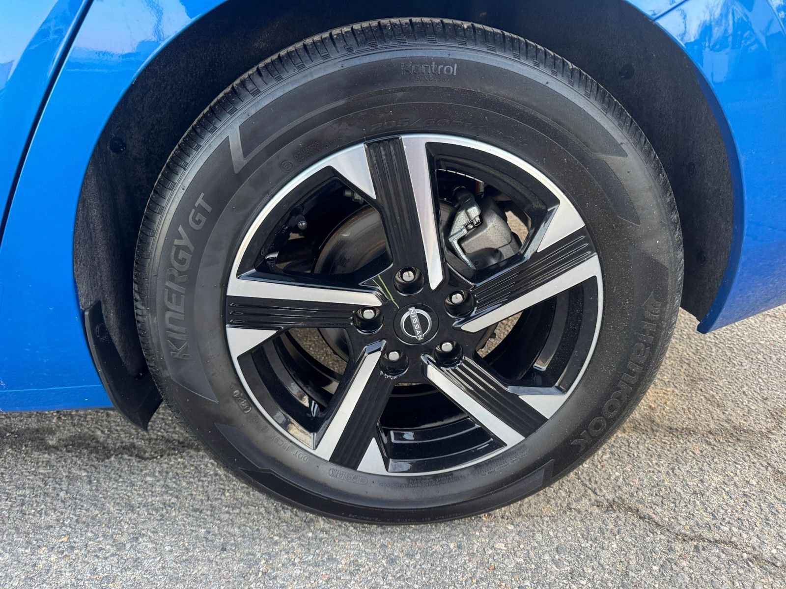 Thumbnail: 2025 Nissan Sentra - 28