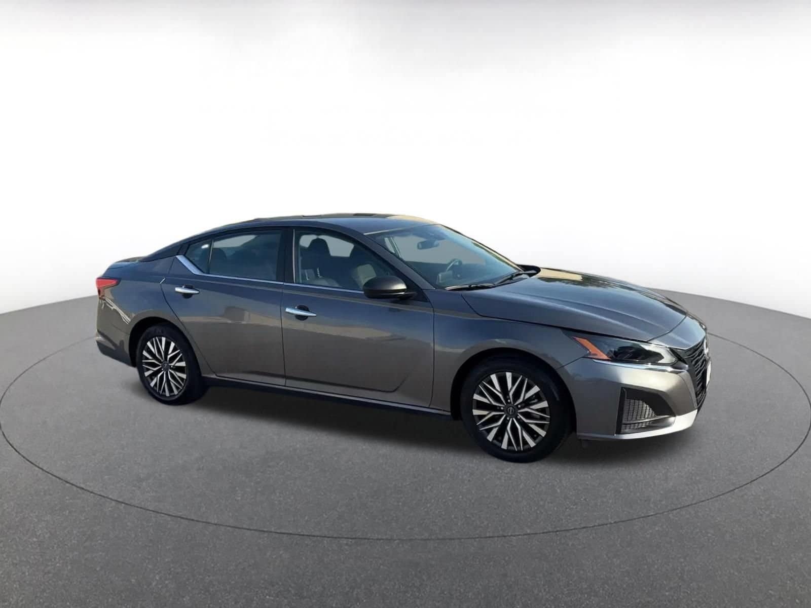 Thumbnail: 2025 Nissan Altima - 2