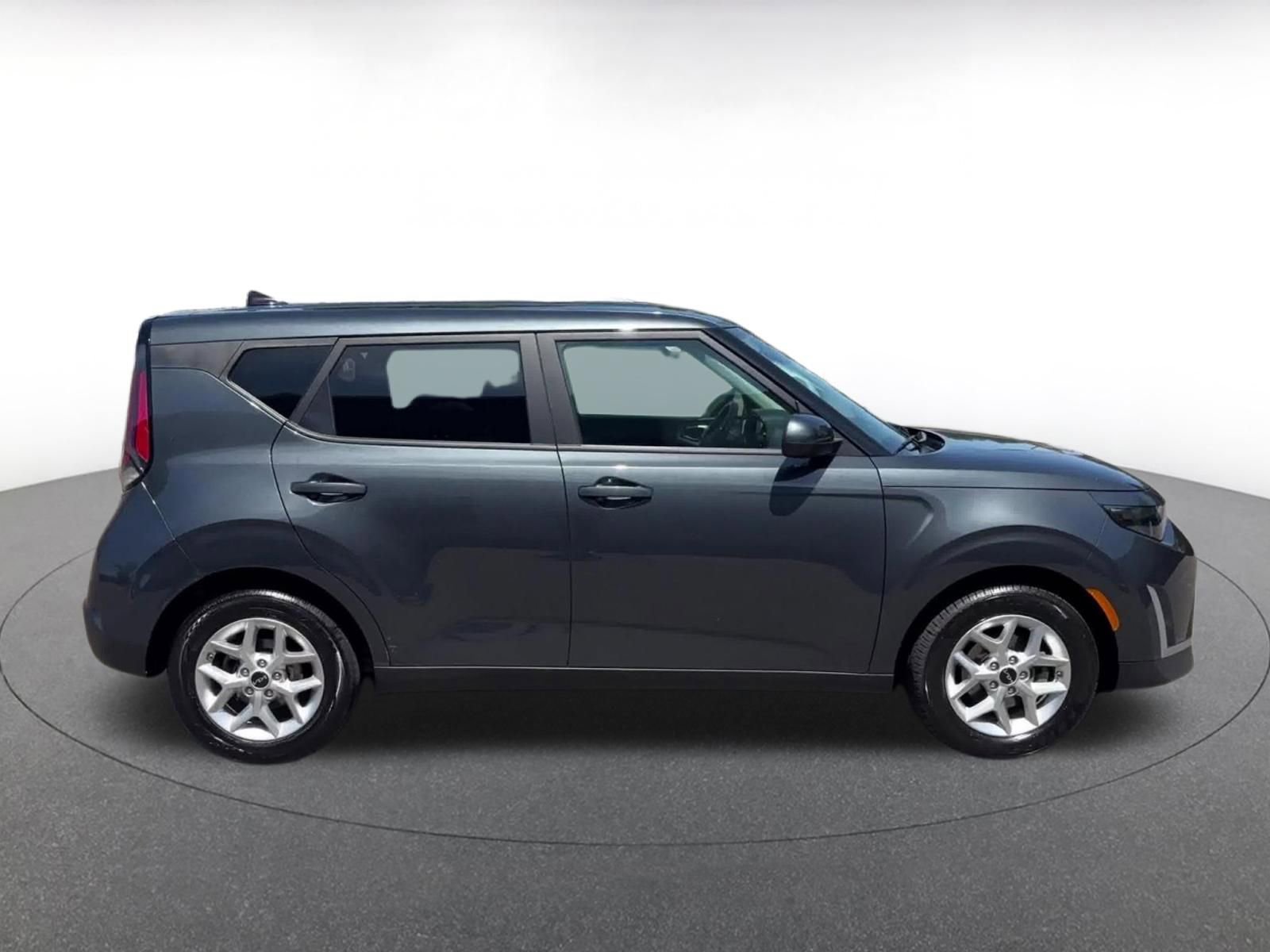 Thumbnail: 2025 Kia Soul - 16