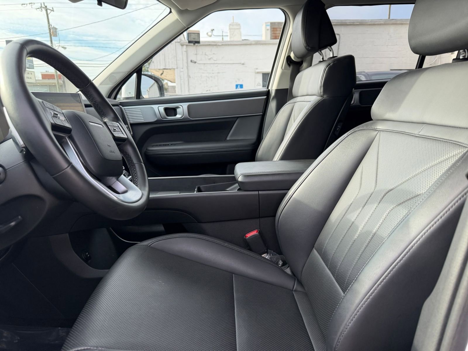 Thumbnail: 2025 Hyundai Santa Fe - 28