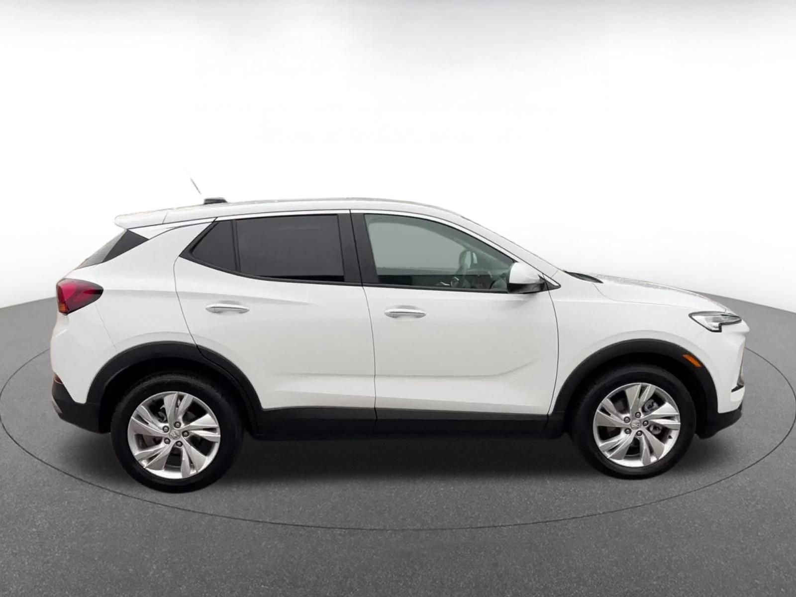 Thumbnail: 2025 Buick Encore GX - 16