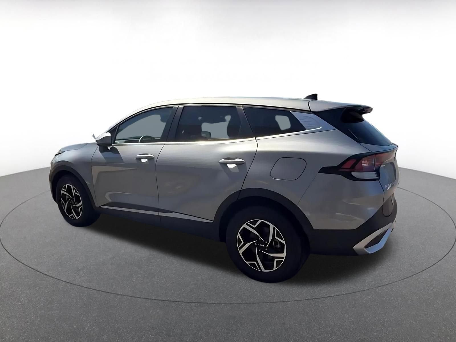 Thumbnail: 2025 Kia Sportage - 10