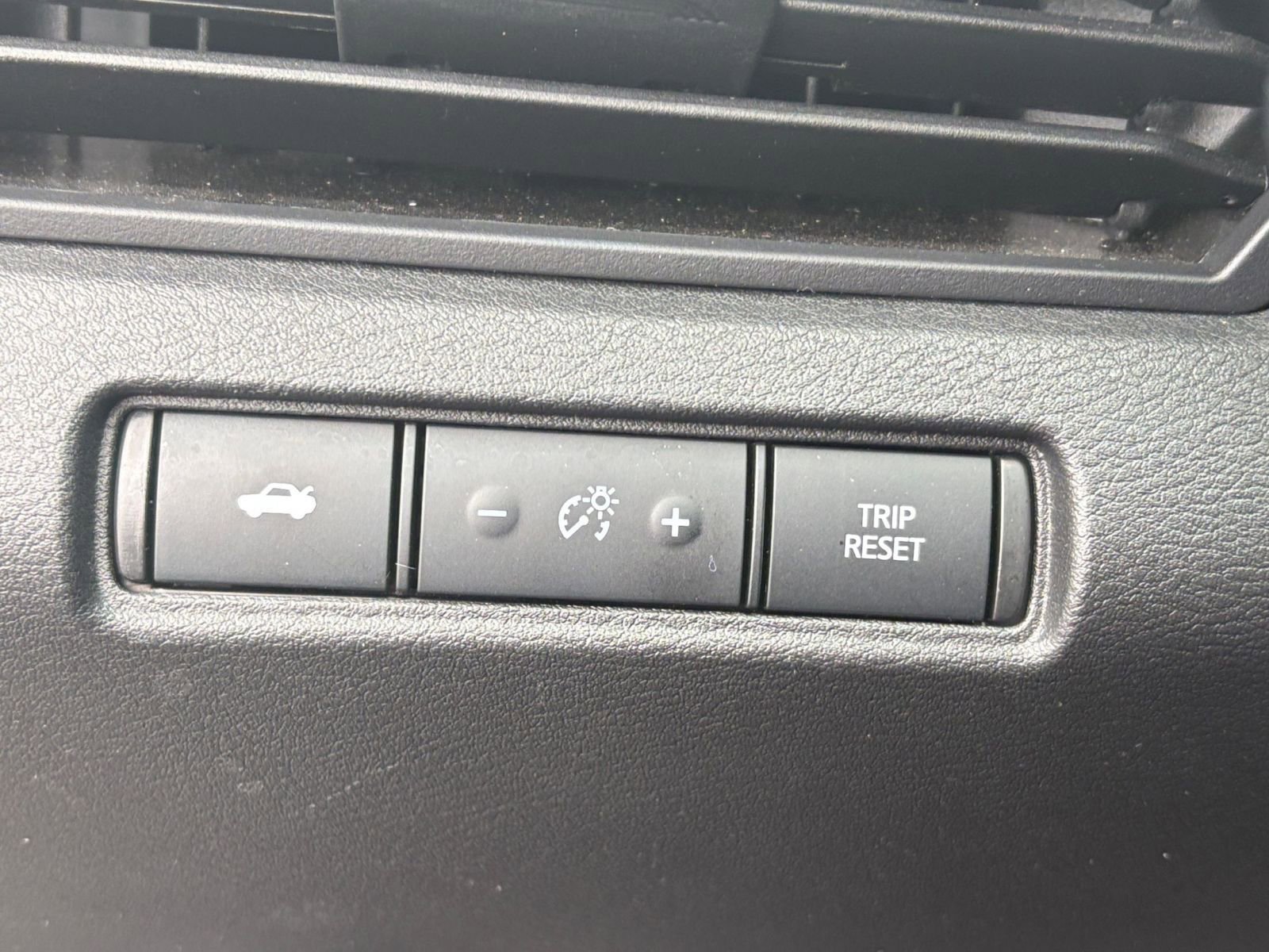 Thumbnail: 2025 Nissan Altima - 23