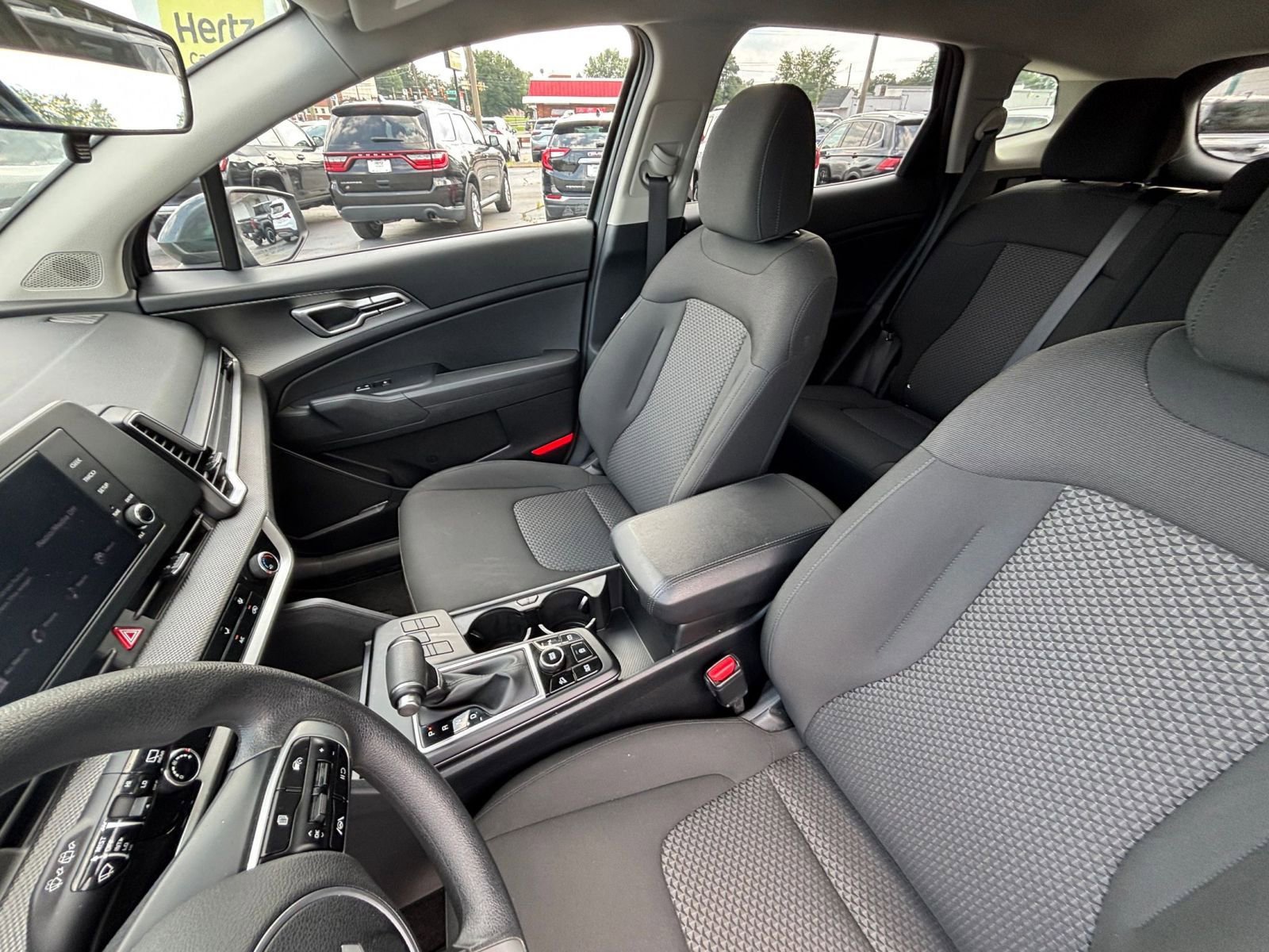 Thumbnail: 2024 Kia Sportage - 35