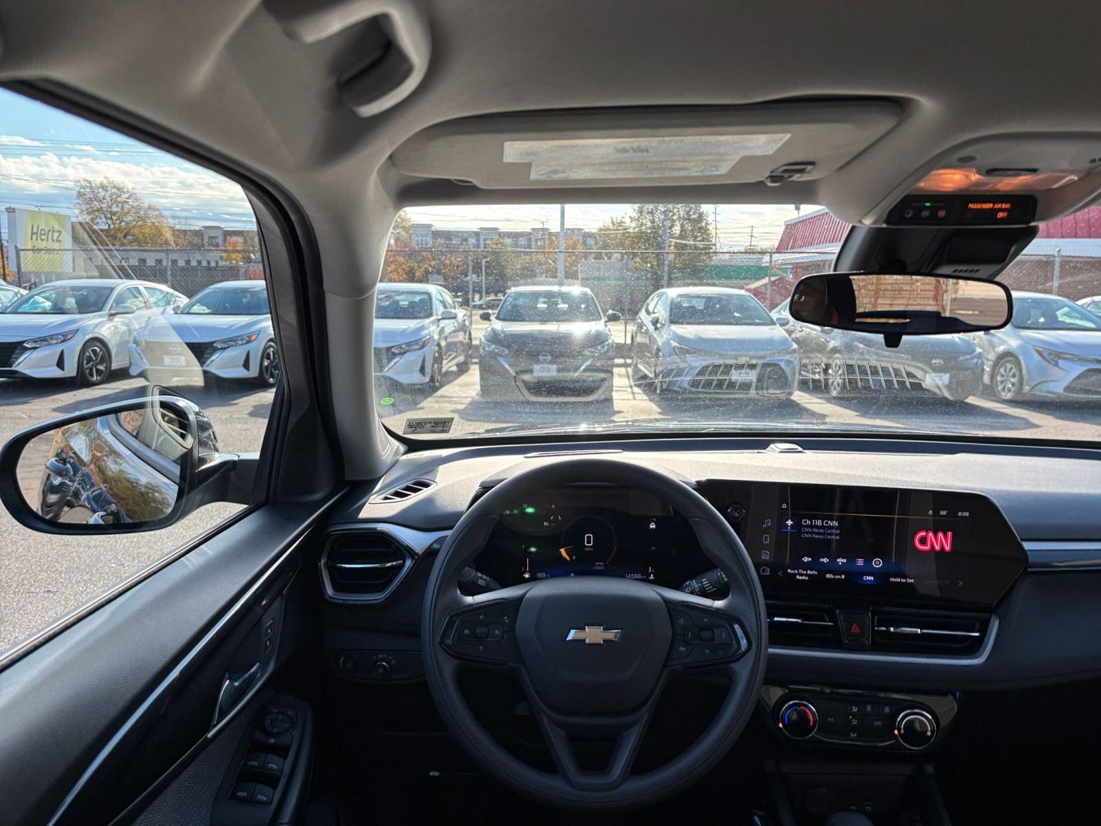 Thumbnail: 2025 Chevrolet TrailBlazer - 32