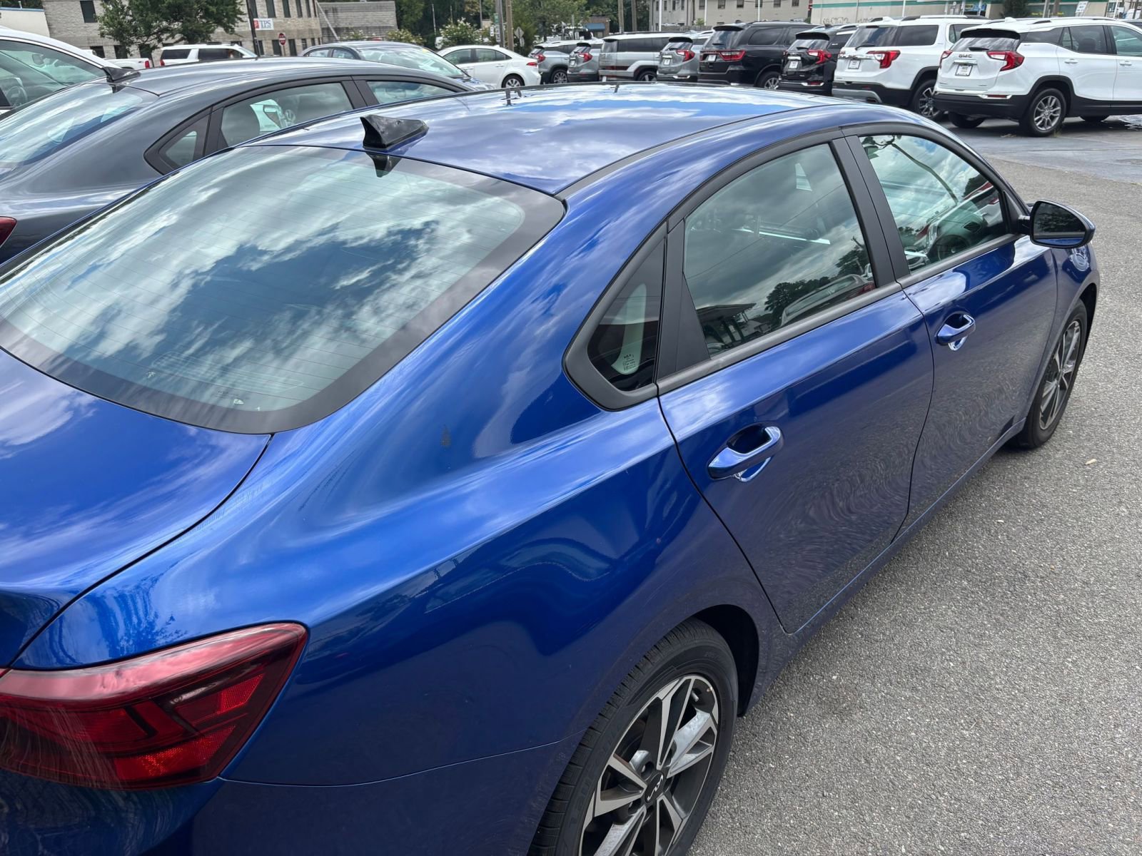 Thumbnail: 2024 Kia Forte - 6