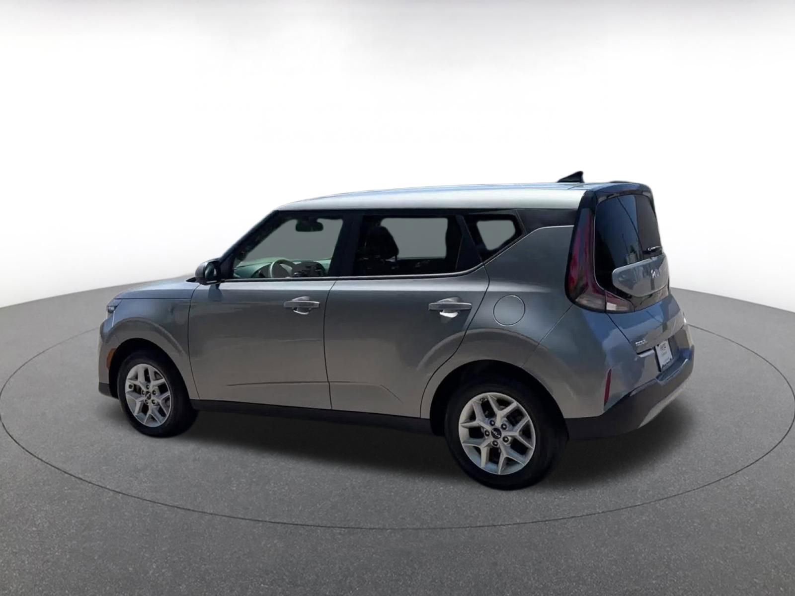 Thumbnail: 2025 Kia Soul - 10