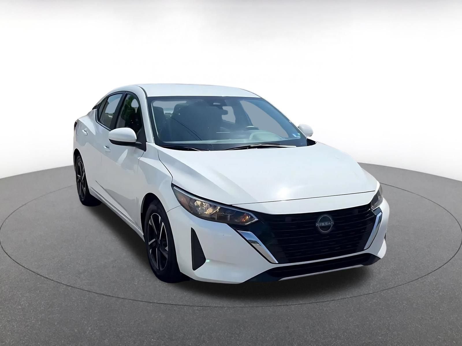 Thumbnail: 2025 Nissan Sentra - 3