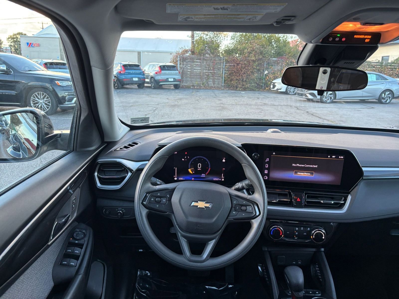 Thumbnail: 2025 Chevrolet TrailBlazer - 32