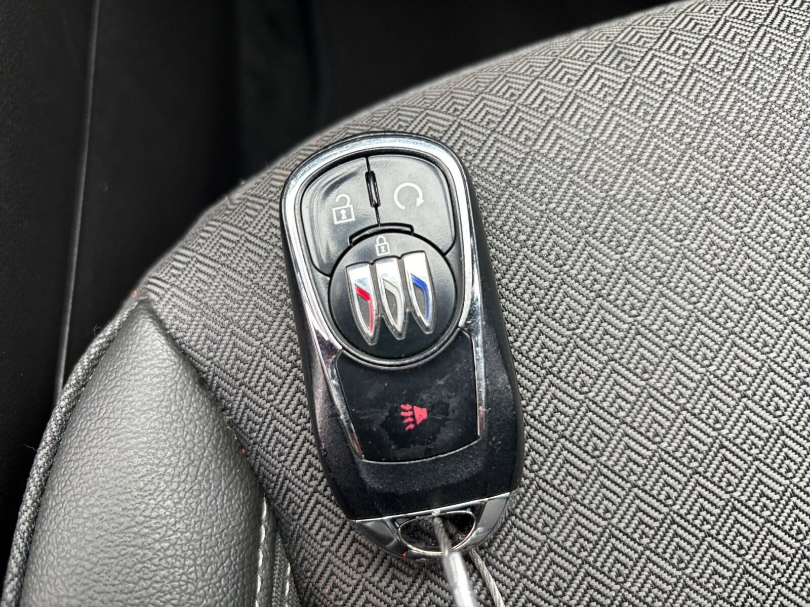 Thumbnail: 2025 Buick Encore GX - 22