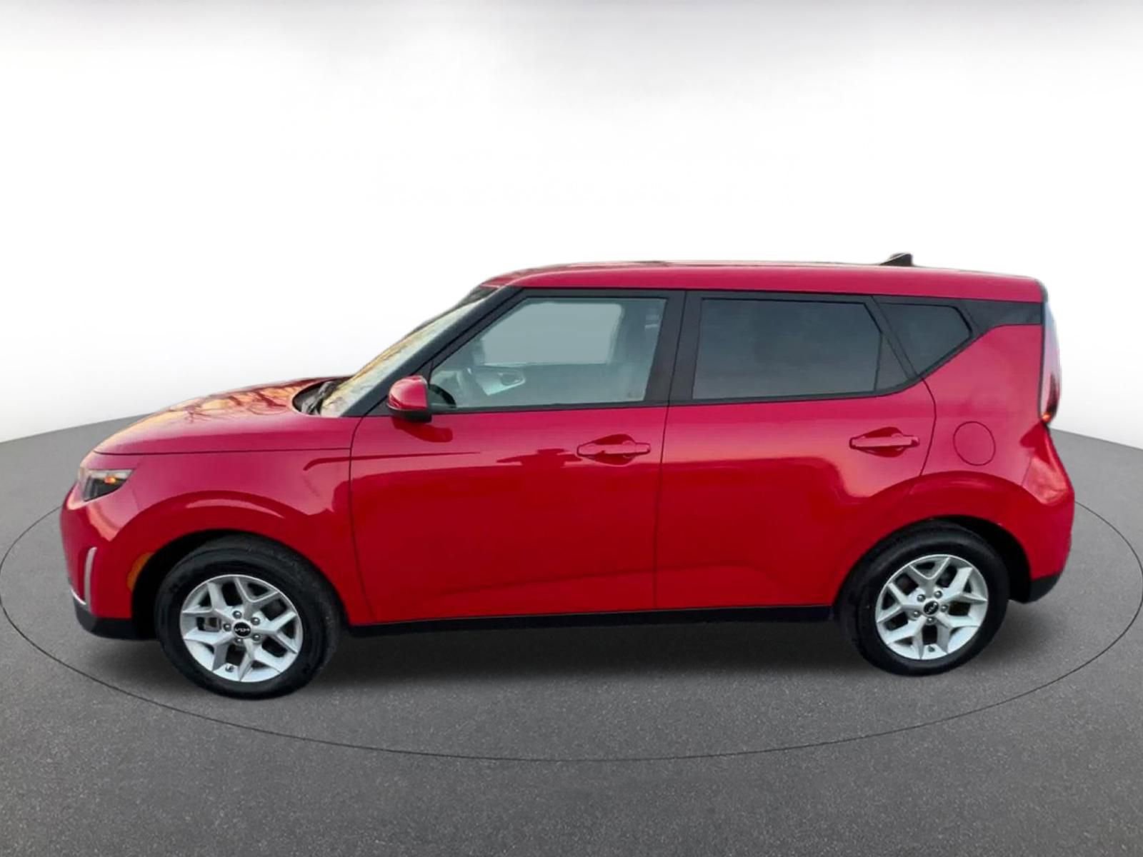 Thumbnail: 2025 Kia Soul - 9