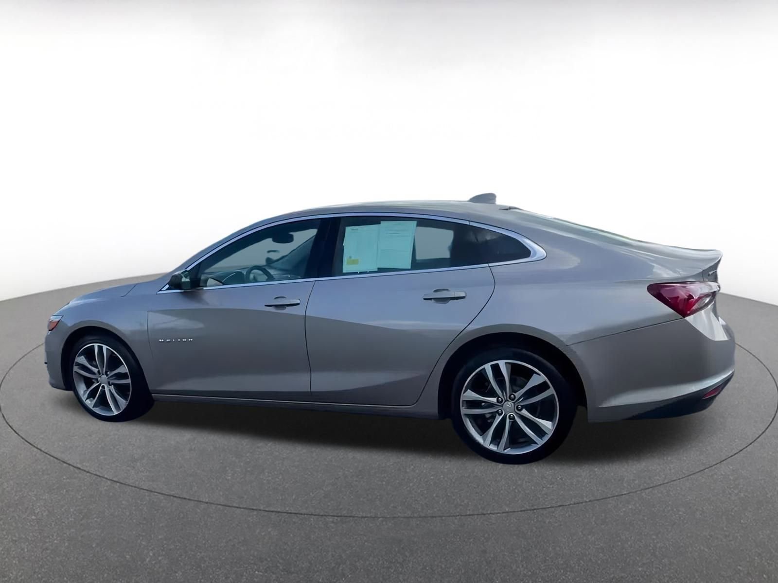 Thumbnail: 2024 Chevrolet Malibu - 10