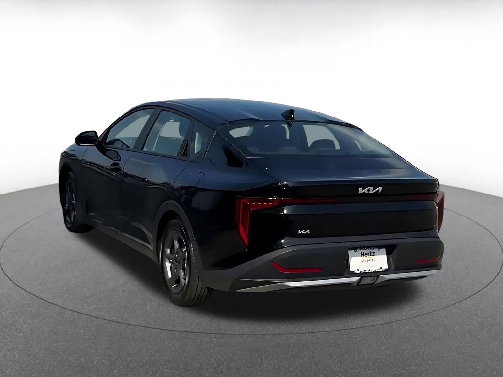 Thumbnail: 2026 Kia K4 - 10
