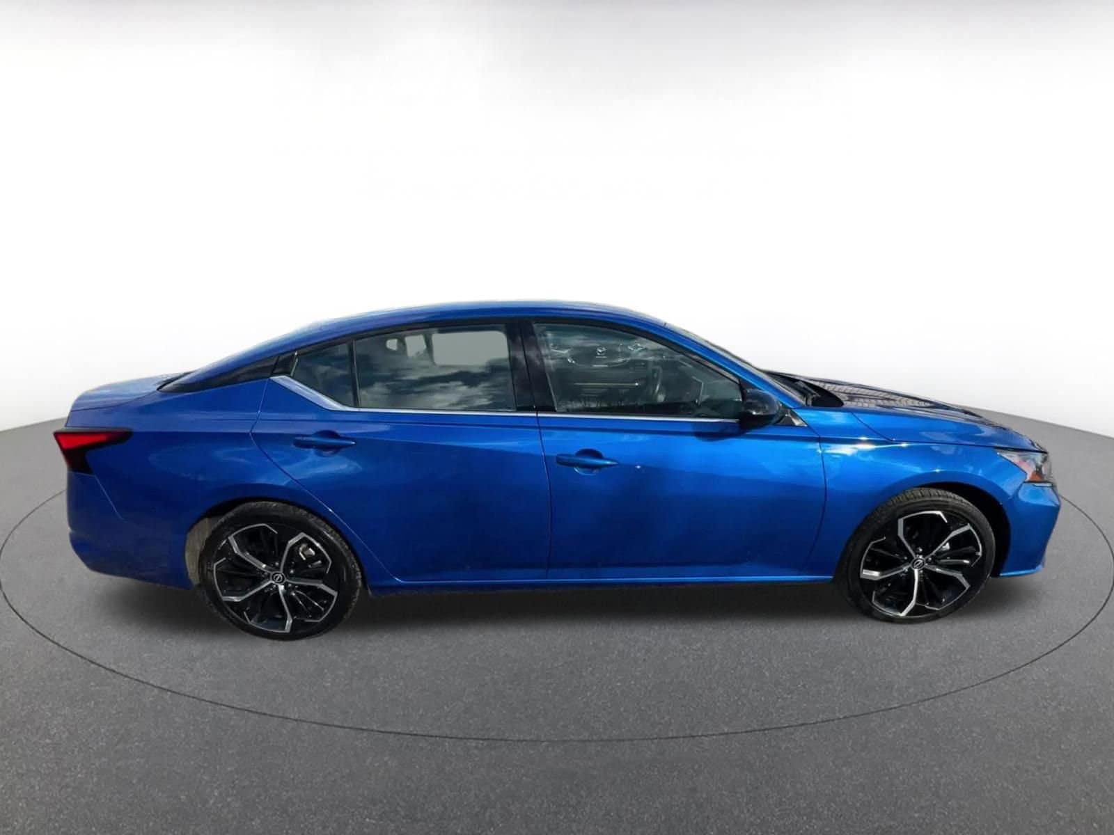 Thumbnail: 2025 Nissan Altima - 16