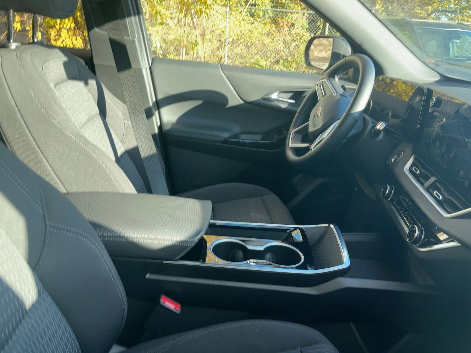 Thumbnail: 2025 Chevrolet Equinox - 7