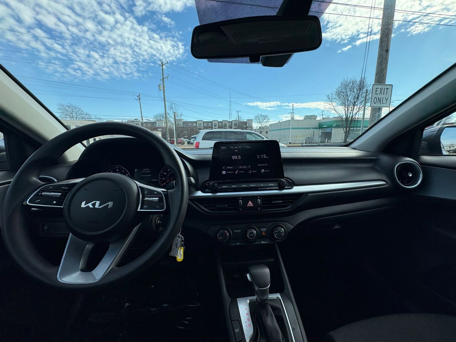 Thumbnail: 2024 Kia Forte - 31