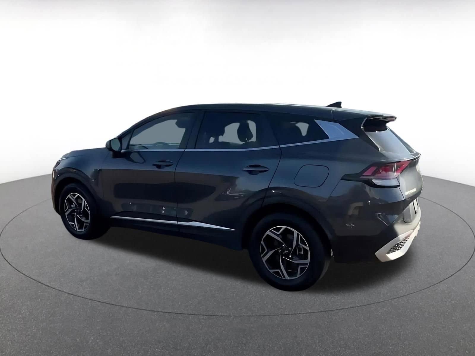 Thumbnail: 2024 Kia Sportage - 10