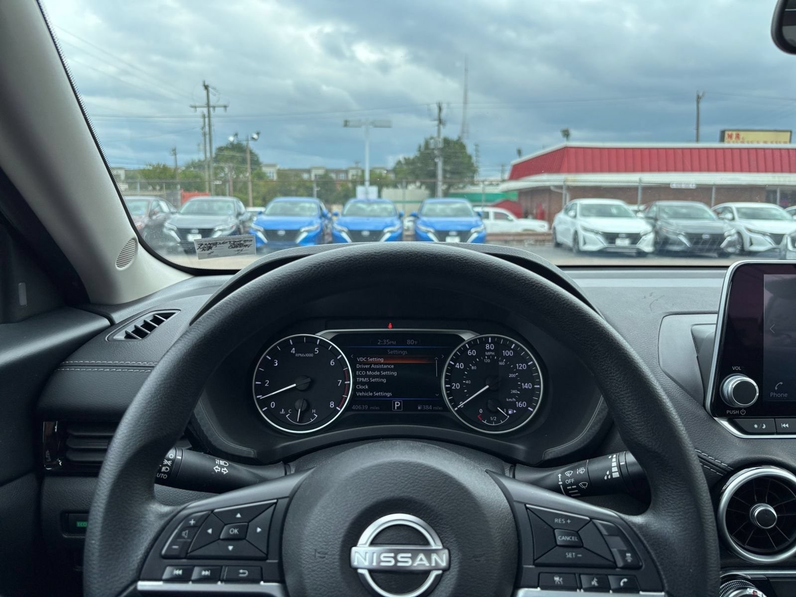Thumbnail: 2025 Nissan Sentra - 31