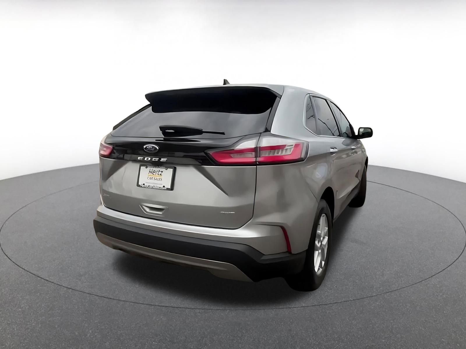 Thumbnail: 2024 Ford Edge - 15