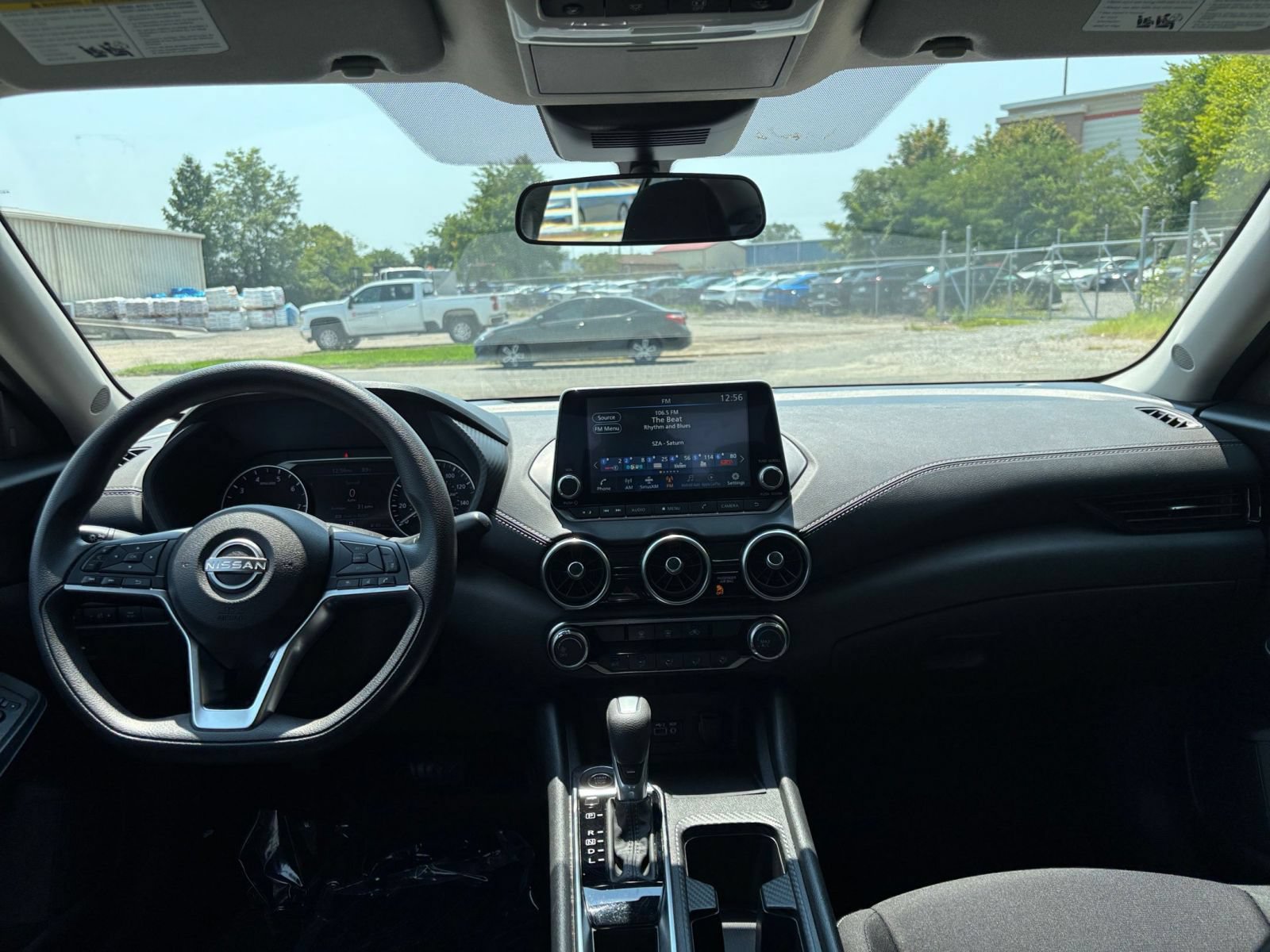 Thumbnail: 2025 Nissan Sentra - 31