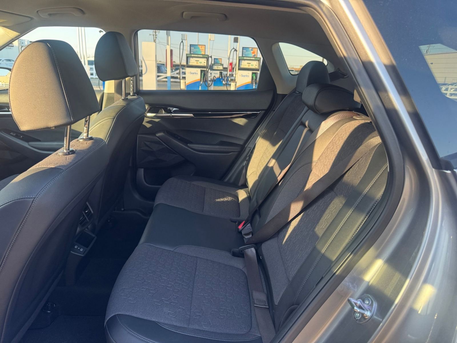 Thumbnail: 2025 Kia Seltos - 27