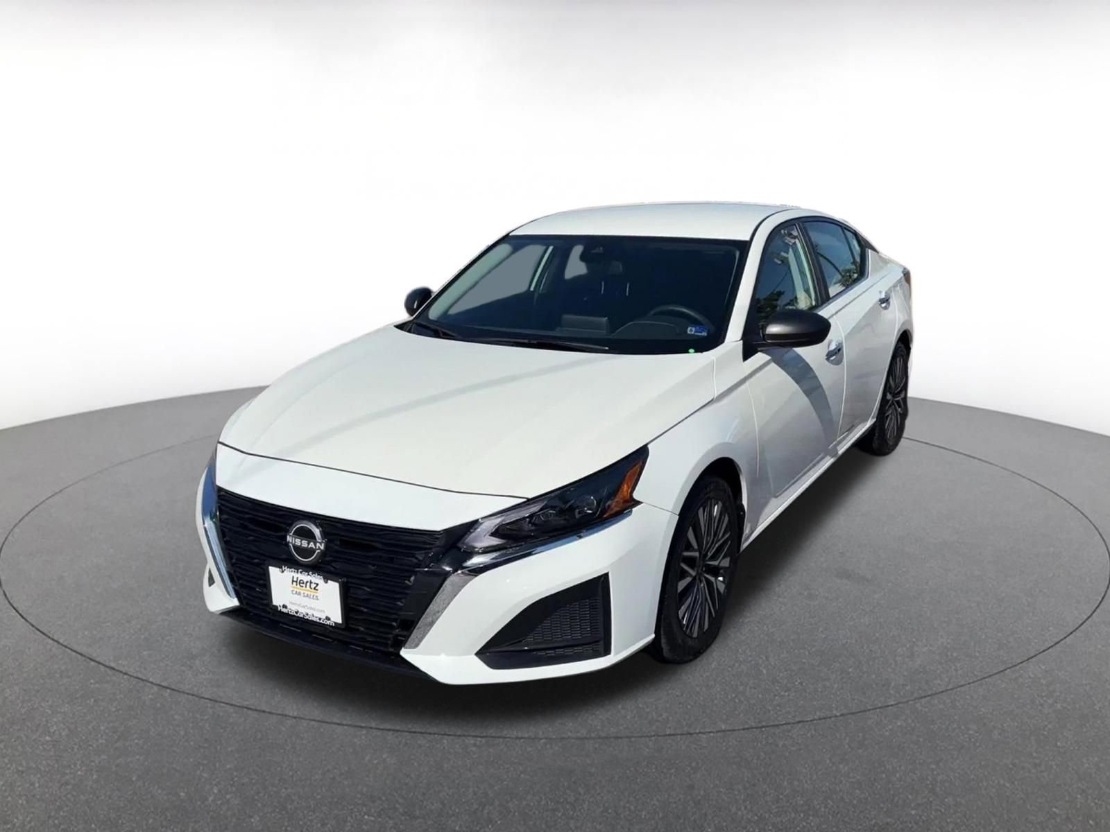 Thumbnail: 2025 Nissan Altima - 7