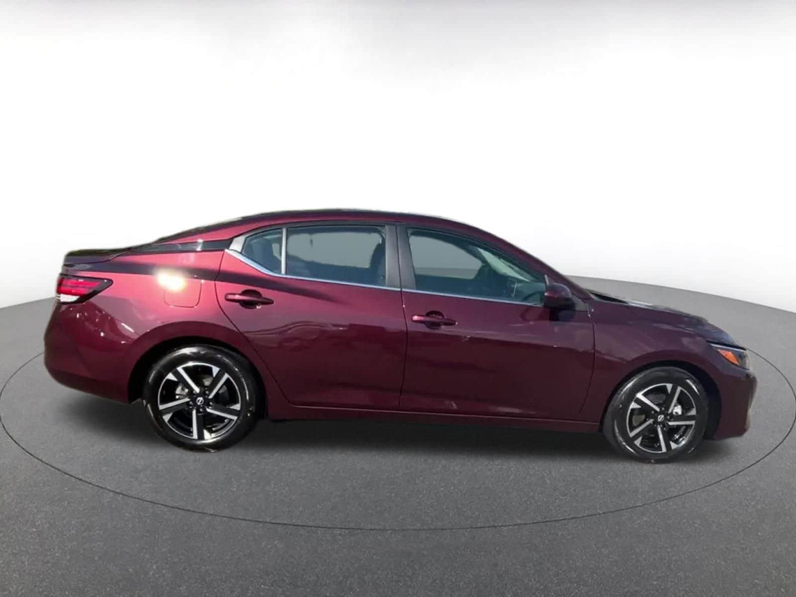Thumbnail: 2024 Nissan Sentra - 16