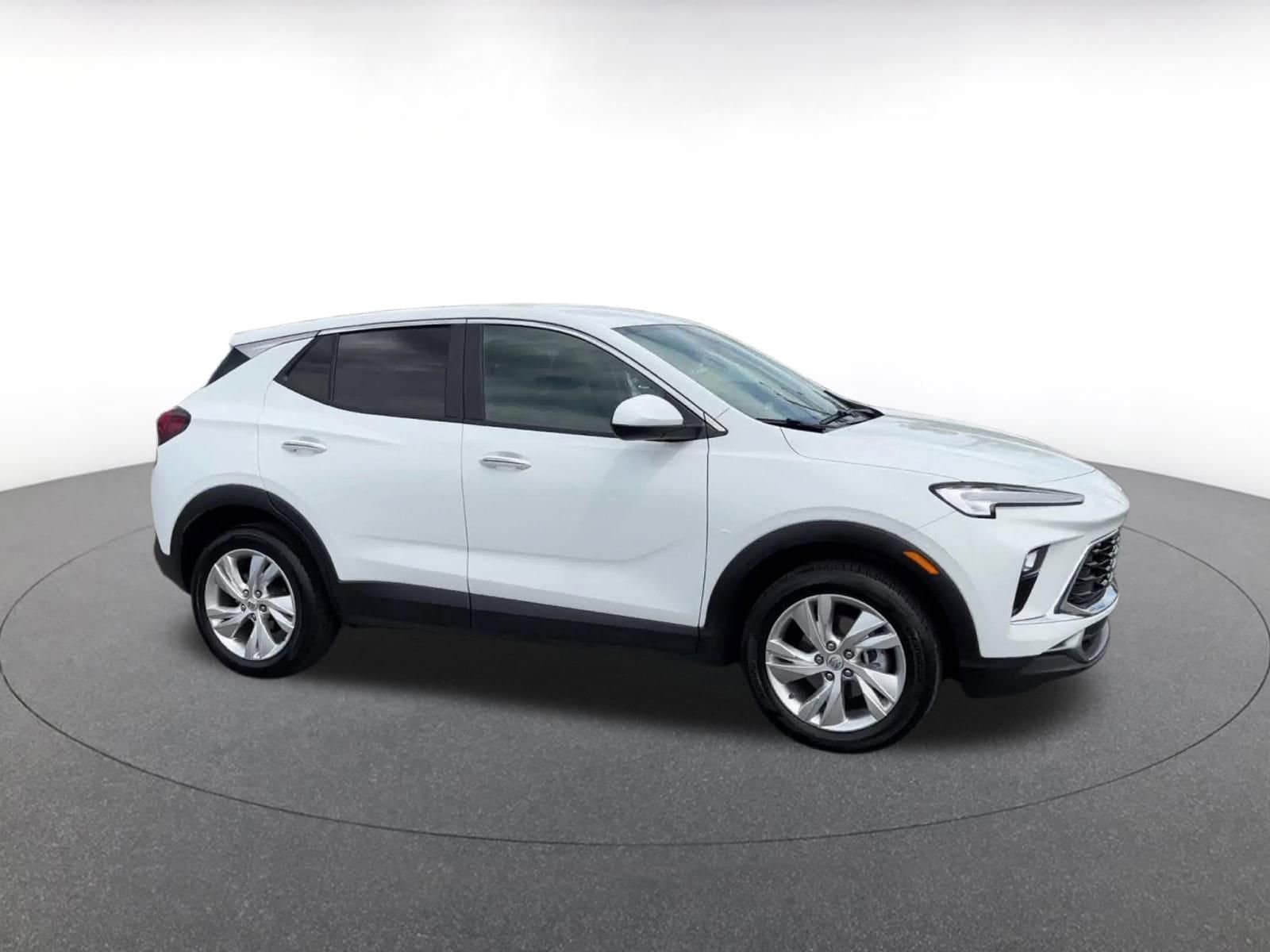 Thumbnail: 2025 Buick Encore GX - 2