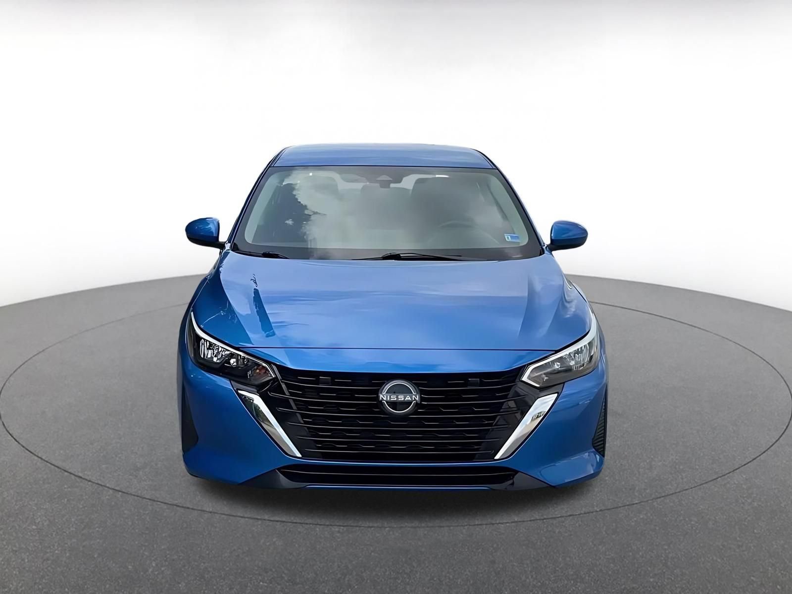 Thumbnail: 2025 Nissan Sentra - 4