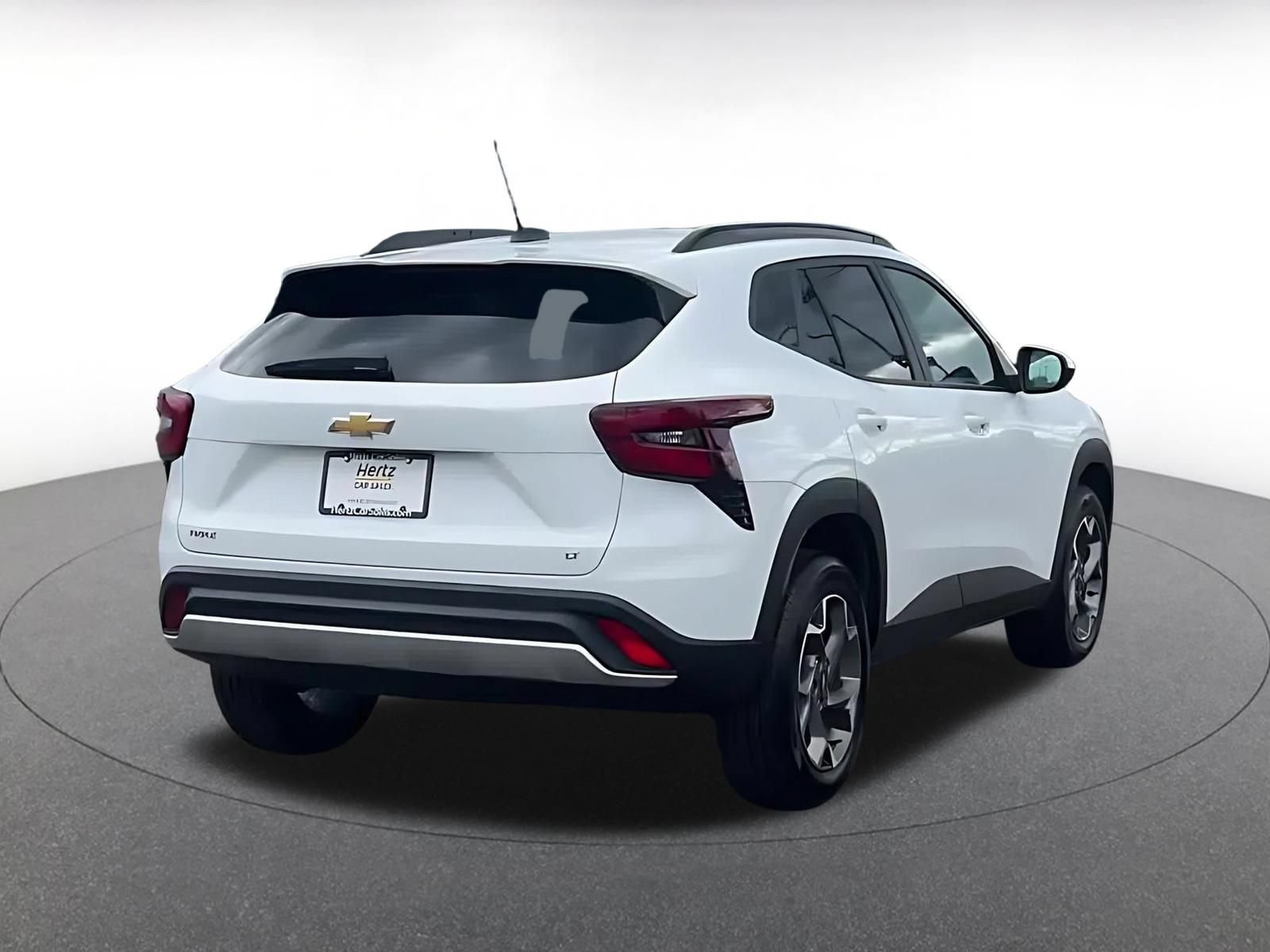 Thumbnail: 2025 Chevrolet Trax - 11