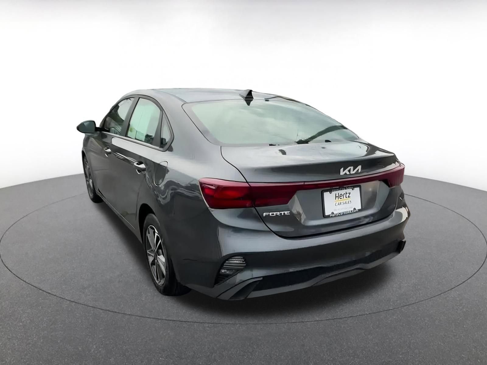 2024 Kia Forte LXS 11