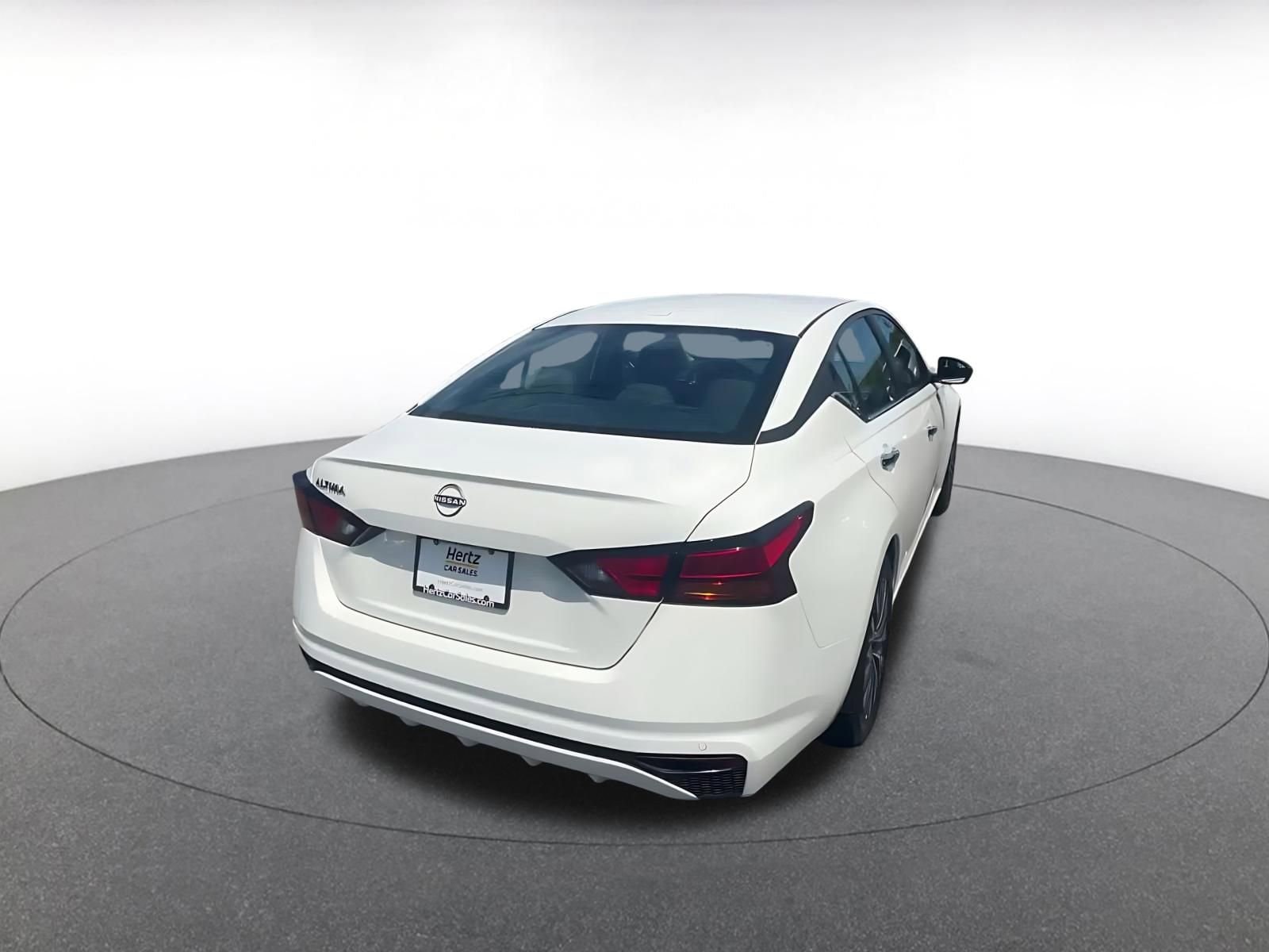 Thumbnail: 2025 Nissan Altima - 14