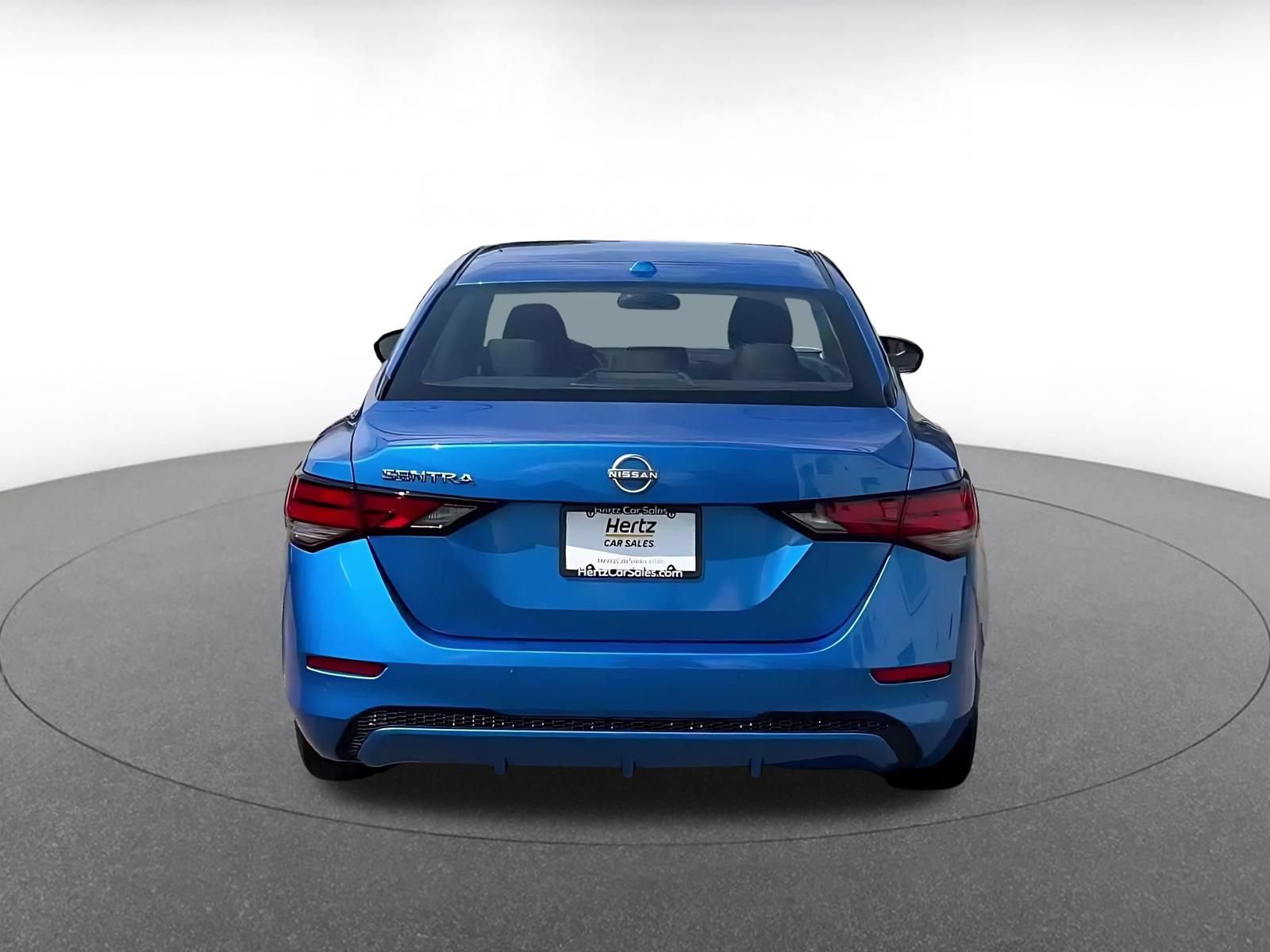Thumbnail: 2025 Nissan Sentra - 10
