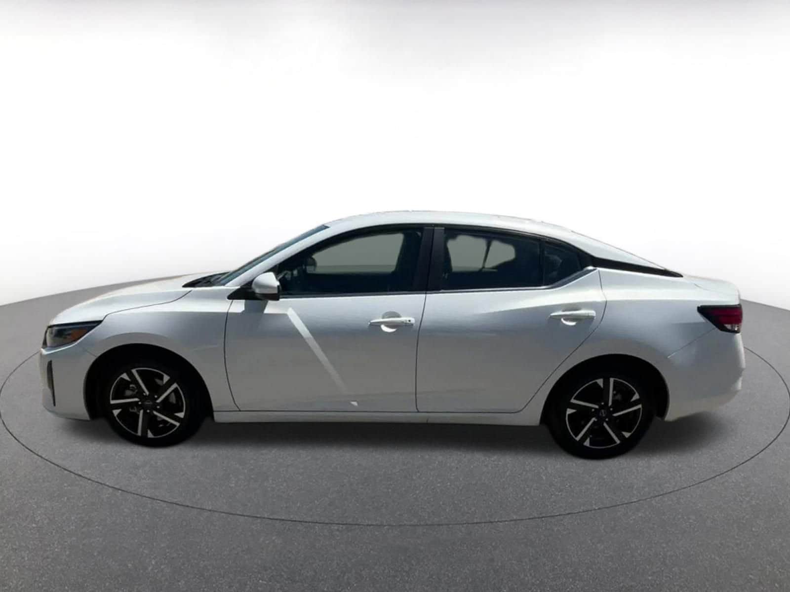 Thumbnail: 2024 Nissan Sentra - 8