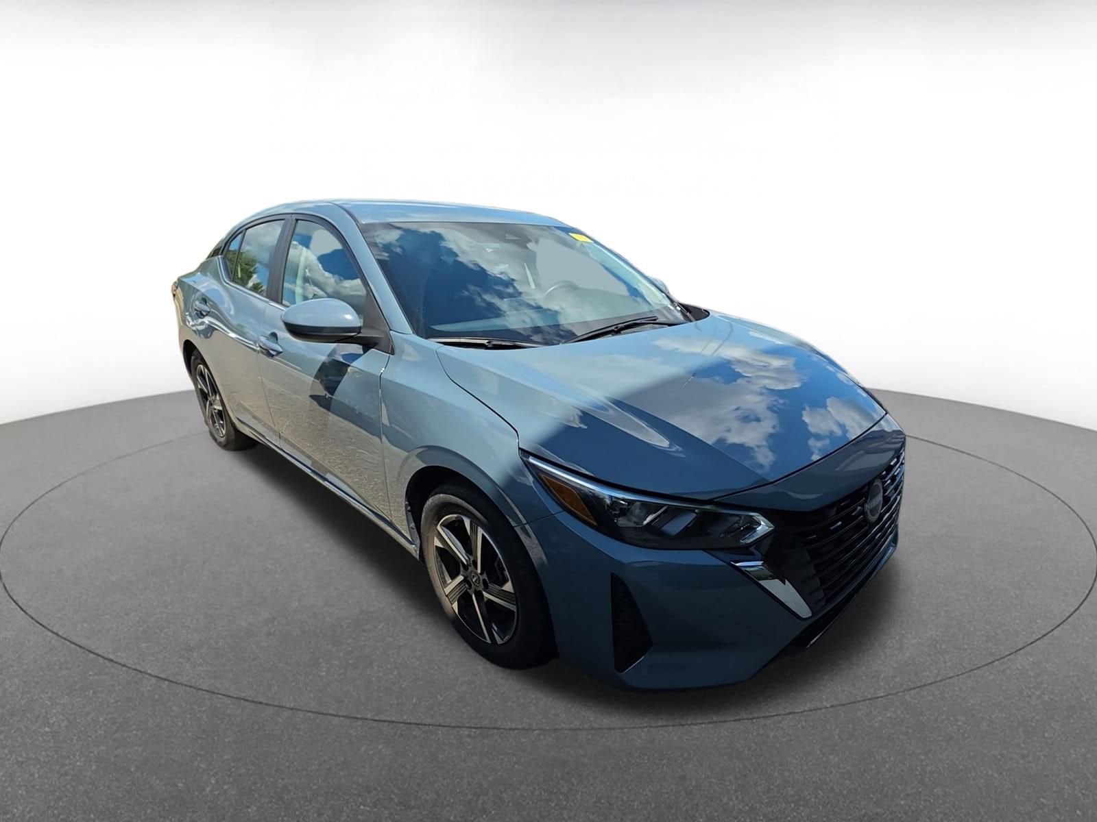 Thumbnail: 2024 Nissan Sentra - 1