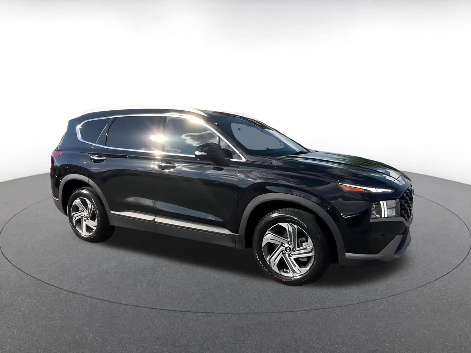 Thumbnail: 2023 Hyundai Santa Fe - 2