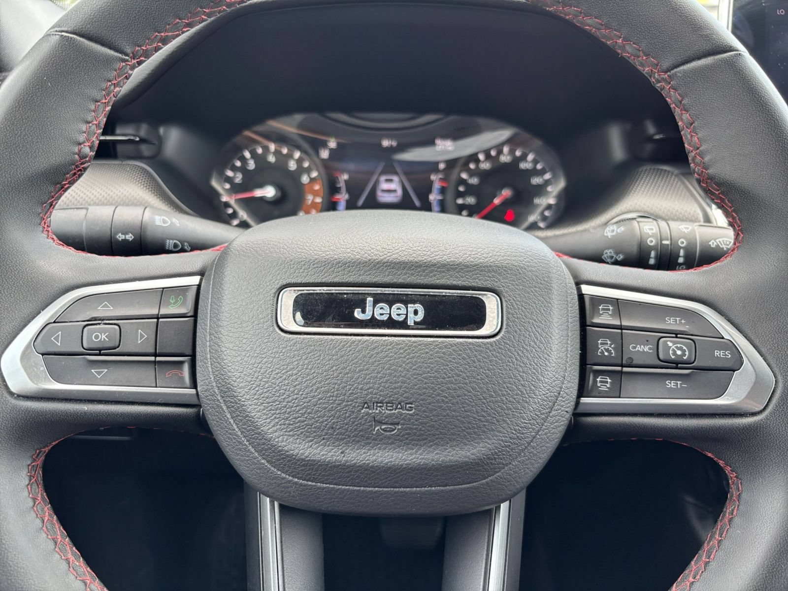 Thumbnail: 2025 Jeep Compass - 27